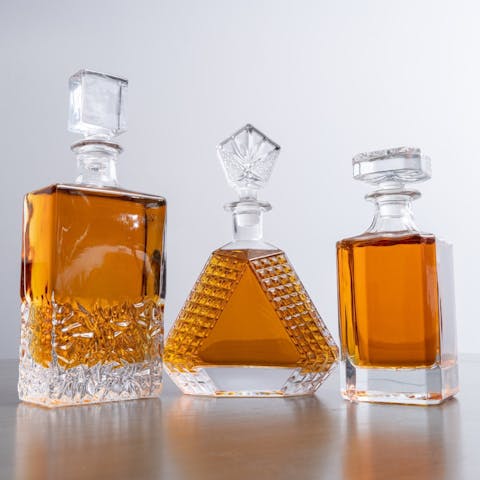 Whiskey Decanter - Rectangle - 750ML - Ninja Transfers